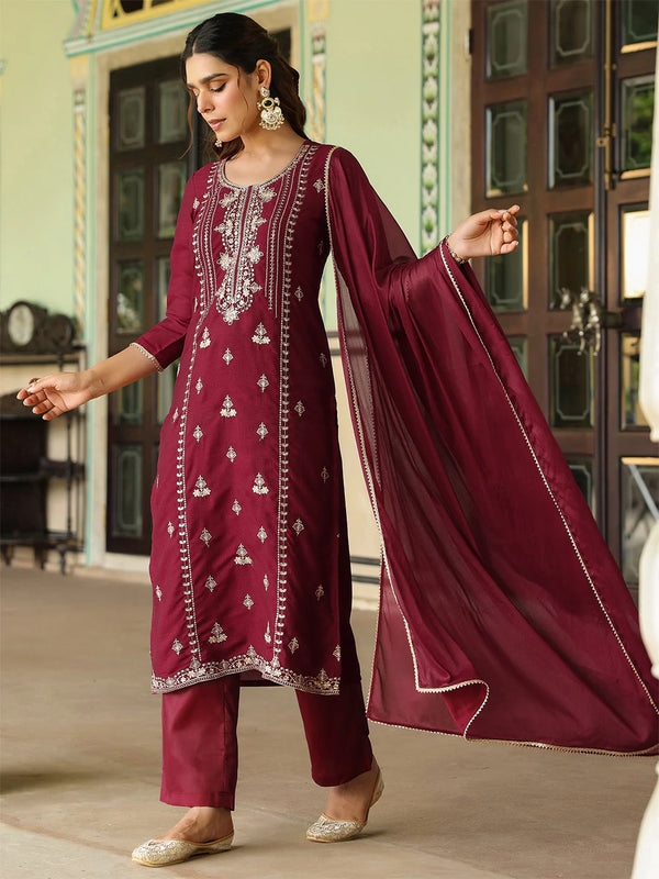 Women's Maroon Silk Blend Zari Embroidered Straight Kurta Set With Dupatta