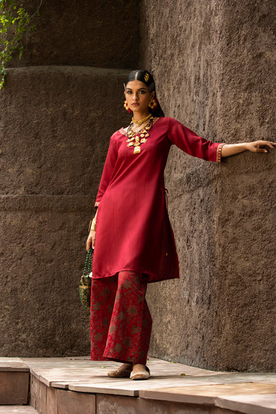 Maroon Soild Satin Kurta With Floral Pants